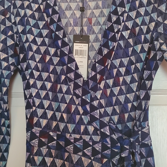 BCBGMAXAZRIA Adele wrap dress - Picture 2 of 3